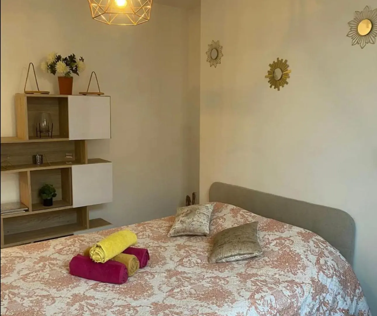 Centre Apartment *